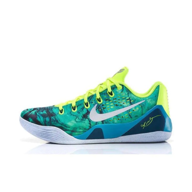 Kobe Bryant 9-M-0038