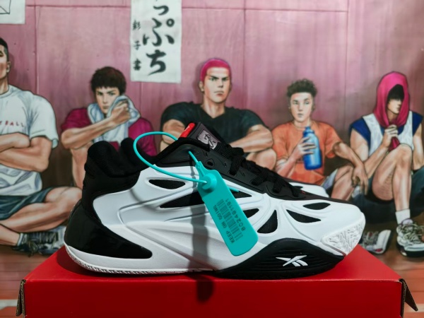 Reebok Shoes-M-0003
