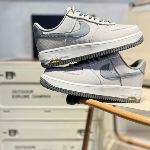 AF1 Low-M-3052