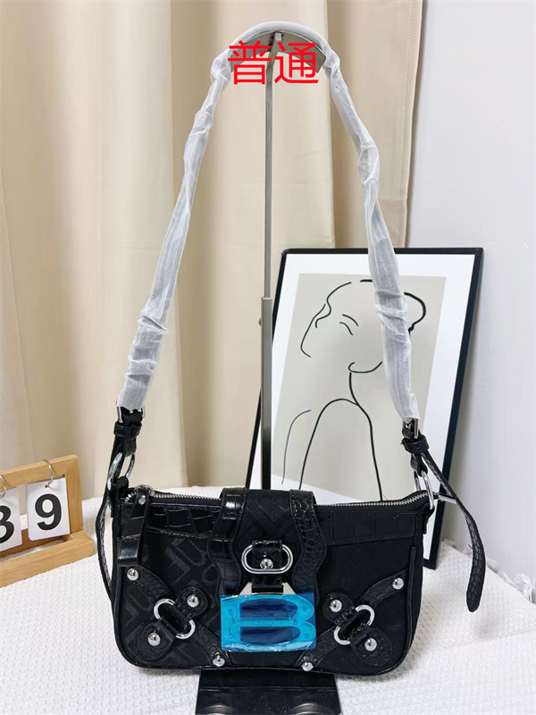 BALENCIAGA Bag-0002