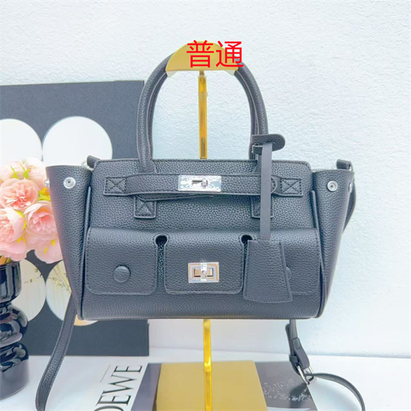 BALENCIAGA Bag-0075