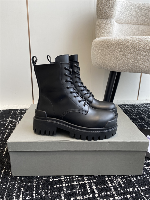 Balenciaga  Boots(AAA)-0018
