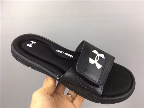 Under Armour Hydro-M-002