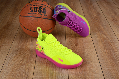 Kevin Durant's 11-M-035