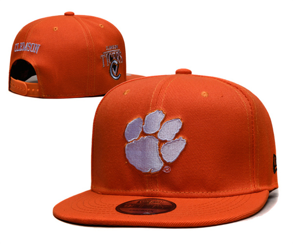 NCAA Snapbacks-0051