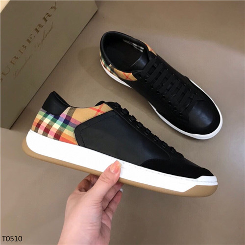 Burberry Shoes-M-103