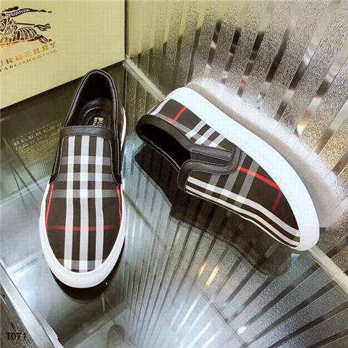 Burberry Shoes-M-184
