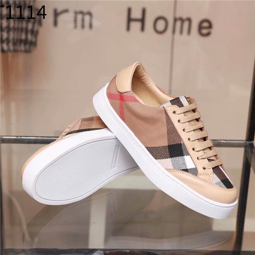 Burberry Shoes-M-005