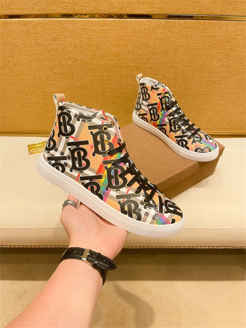 Burberry Shoes-M-503