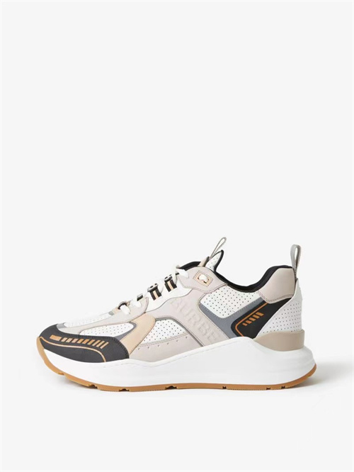 Burberry Shoes-M-0882