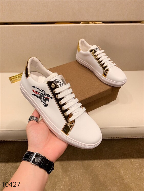 Burberry Shoes-M-099