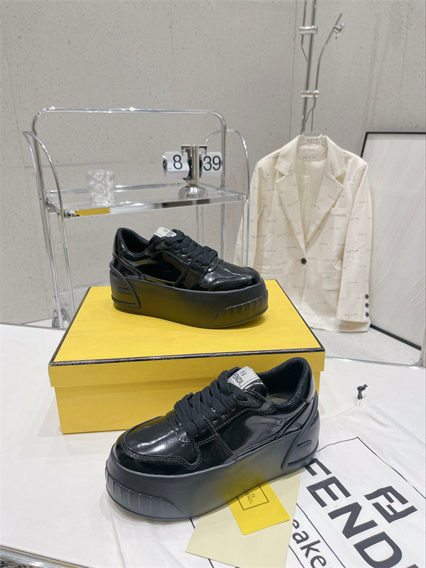 Fendi Shoes-W-0050