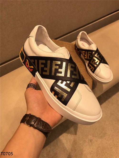 Fendi Shoes-M-114