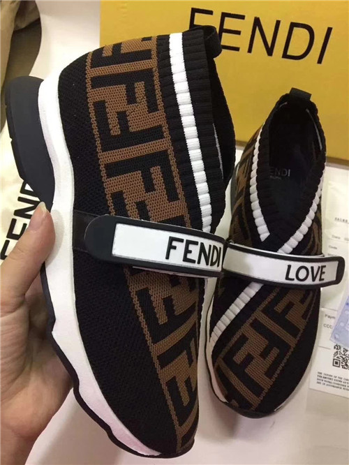 Fendi Shoes-M-134