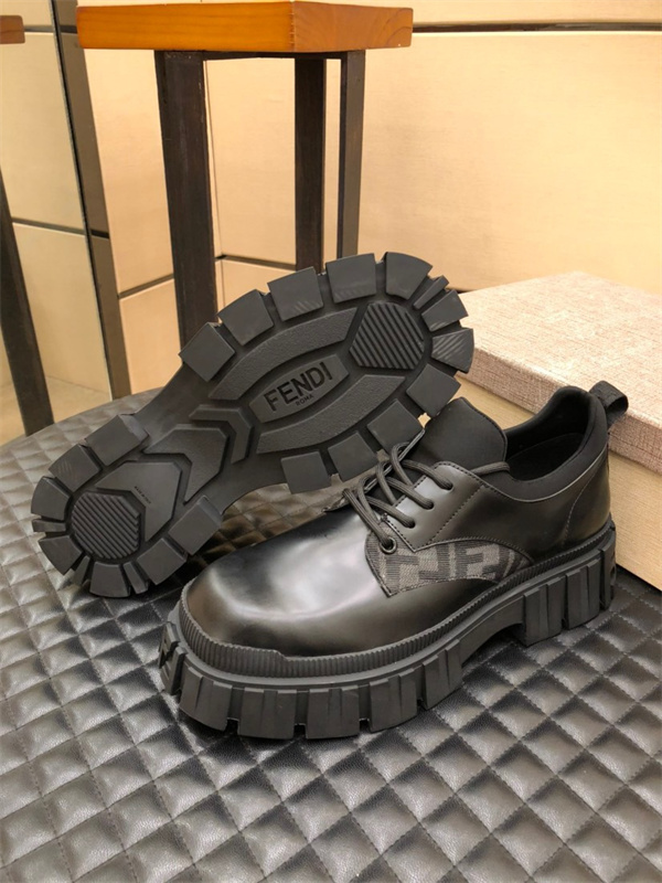 Fendi Shoes-M-0504