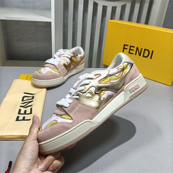 Fendi Shoes-M-0508