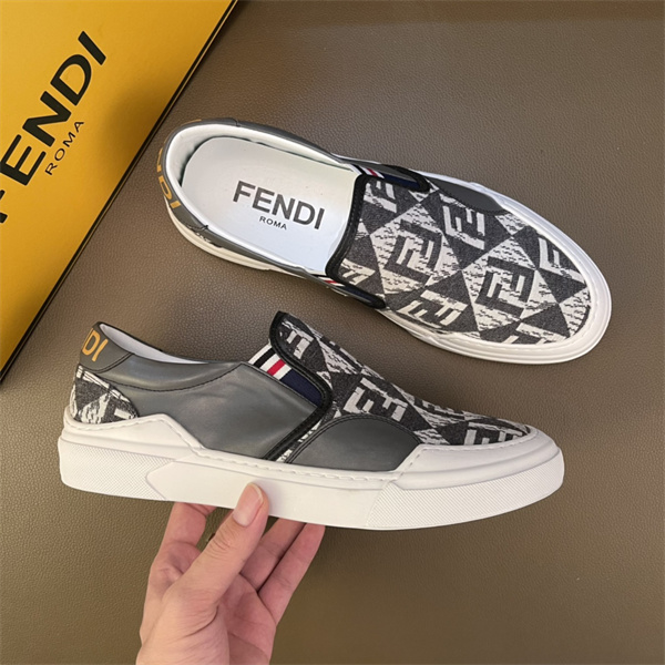 Fendi Shoes-M-0542