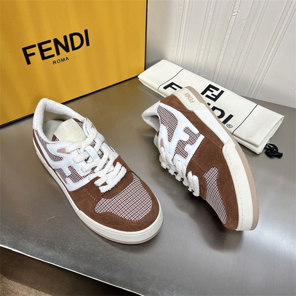 Fendi Shoes-M-0675