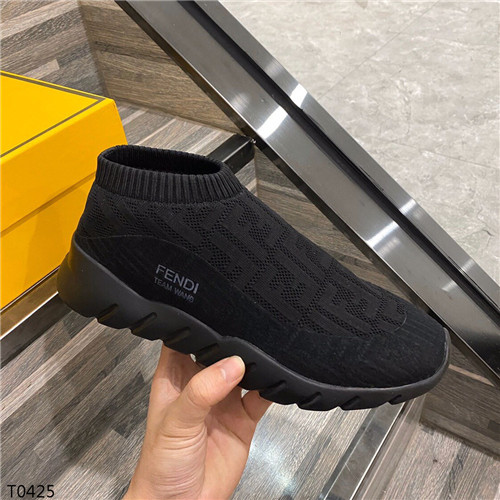 Fendi Shoes-M-075