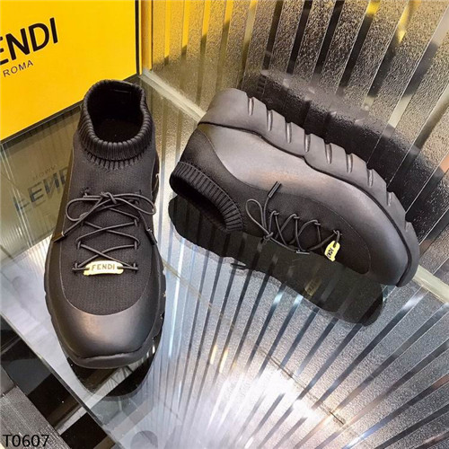 Fendi Shoes-M-083