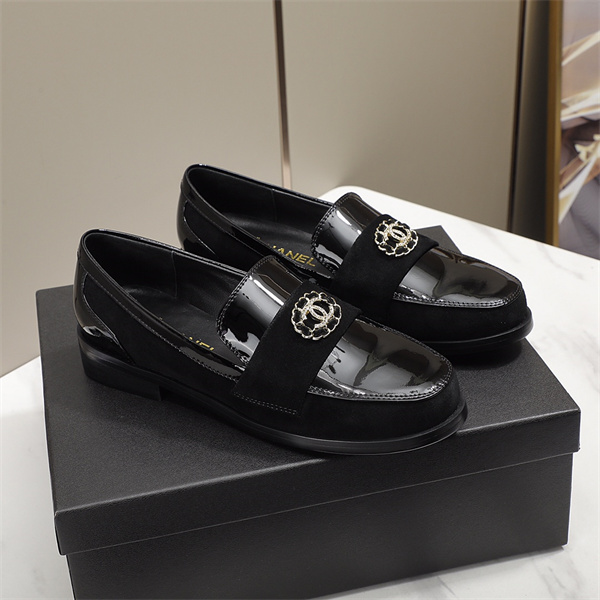 Chanel Shoes-W-300