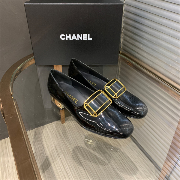 Chanel Shoes-W-325