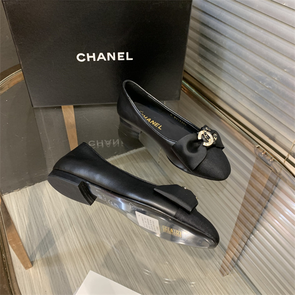 Chanel Shoes-W-261