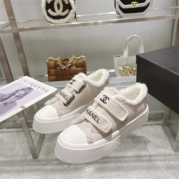 Chanel Shoes-W-273
