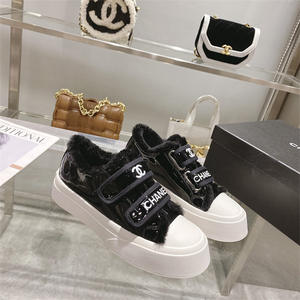 Chanel Shoes-W-276