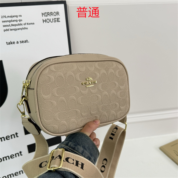 Coach small bag-0423