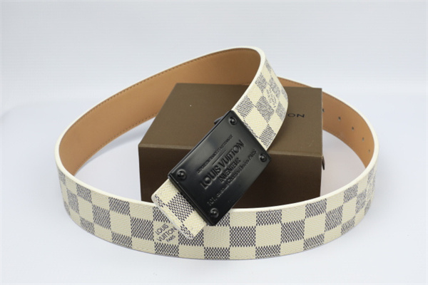 Lv-belt-0239