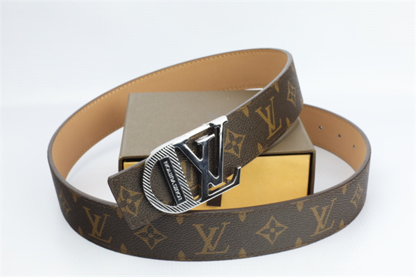 Lv-belt-0276