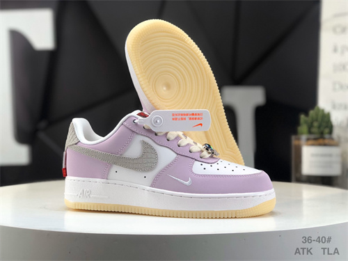 AF1 Low-W-1713