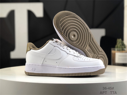 AF1 Low-W-1074