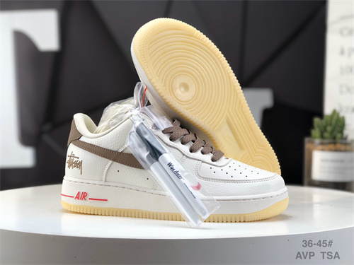 AF1 Low-M-1805