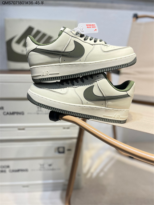 AF1 Low-W-1825