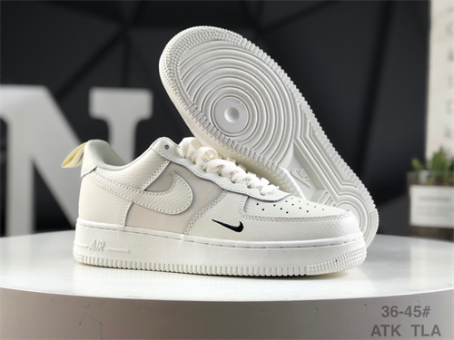 AF1 Low-M-1884