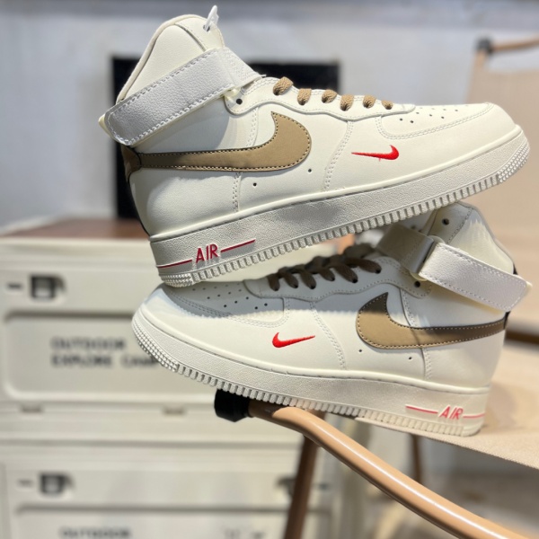 AF1 Mid-M-0001