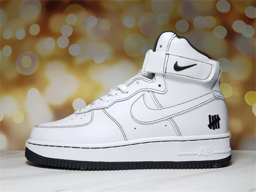 AF1 Mid-W-082