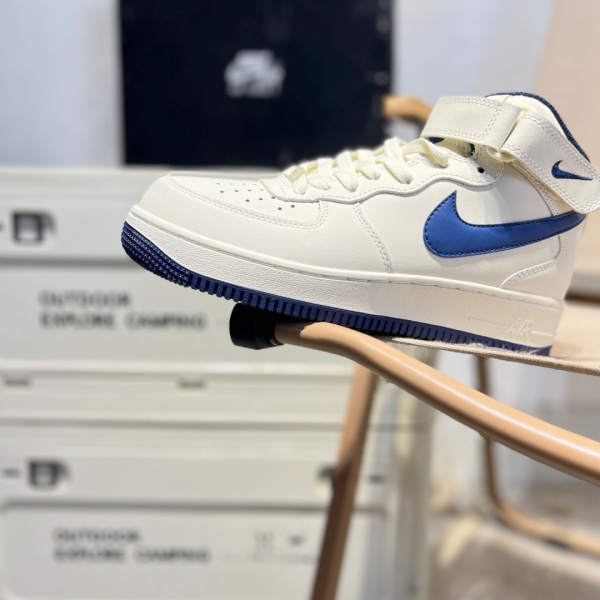 AF1 Mid-M-0007