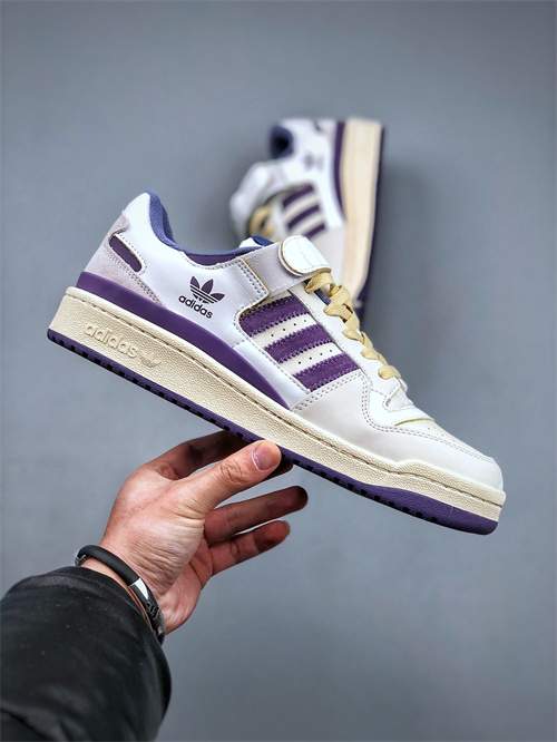 Adidas Originals Forum 84-W-065