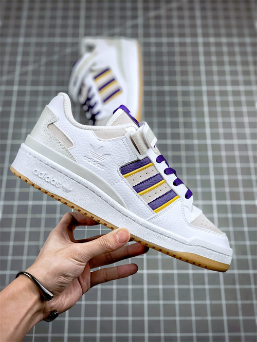 Adidas Originals Forum 84-W-067