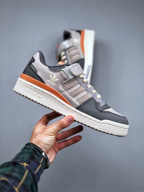 Adidas Originals Forum 84-M-088