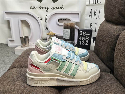 Adidas Originals Forum 84-W-099