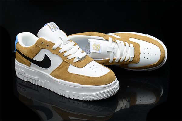 Air Force 1 Pixel-W-010