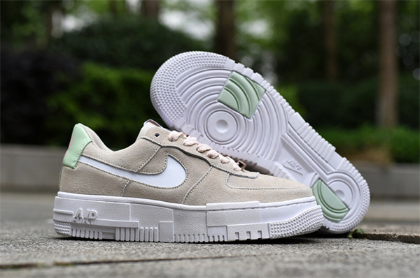 Air Force 1 Pixel-W-013