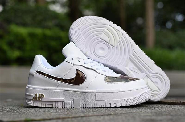Air Force 1 Pixel-W-022
