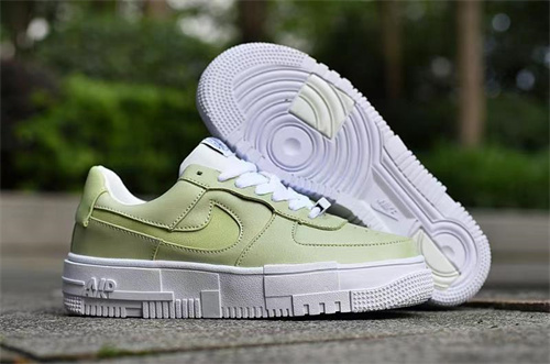 Air Force 1 Pixel-W-027
