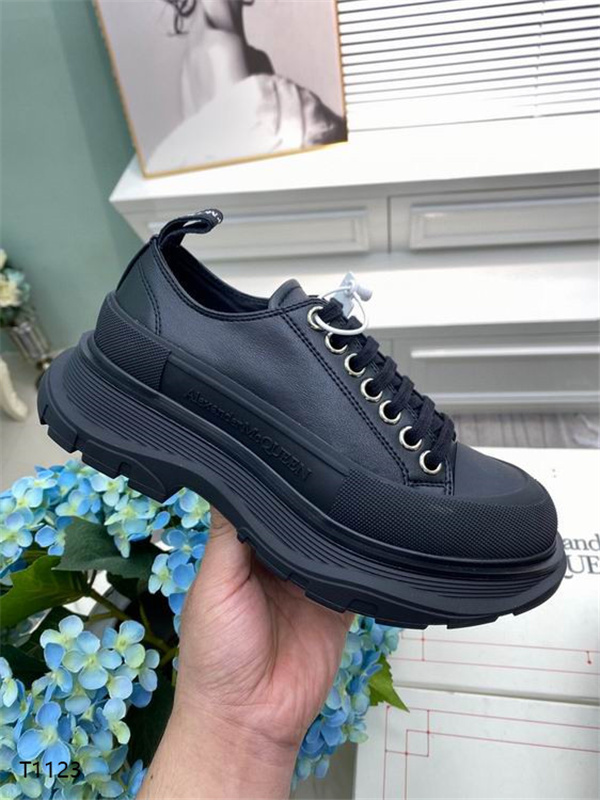 Alexander McQueen Shoes(AAA)-M/W-388