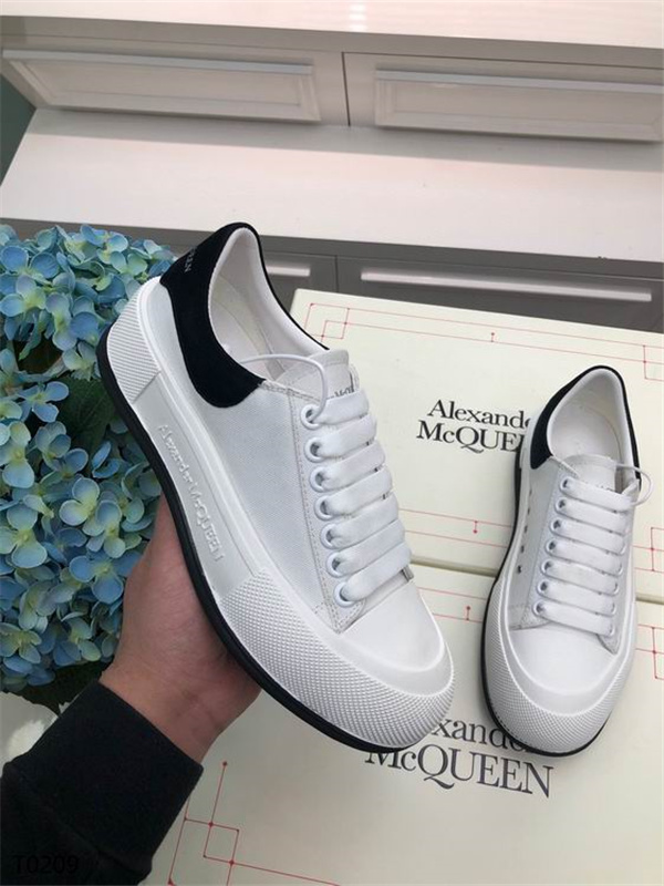 Alexander McQueen Shoes(AAA)-M/W-399